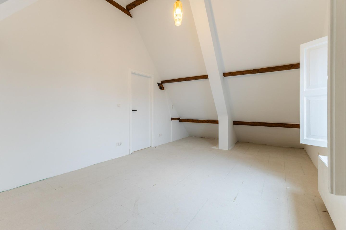 Foto 34 van Kerkstraat 75