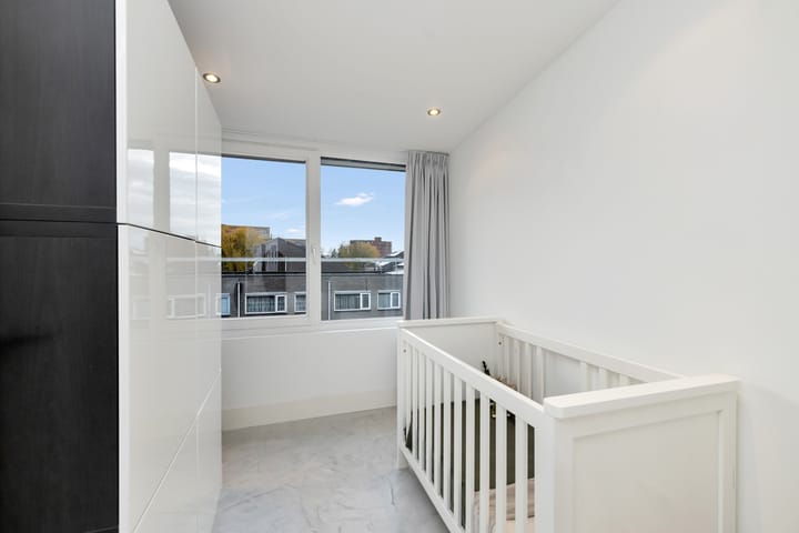 Foto 36 van Ank van der Moerplantsoen 10