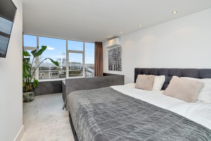 Foto 39 van Ank van der Moerplantsoen 10