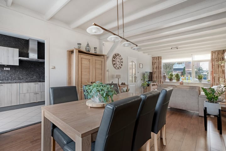 Photo 9 of Esschingstraat 76