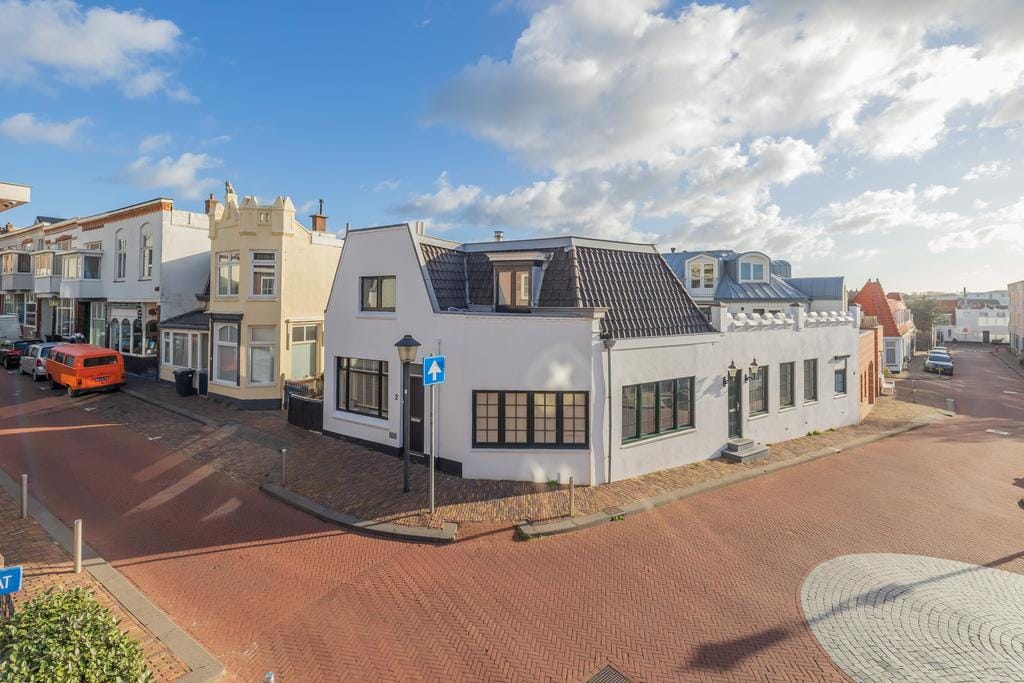 Photo 5 of Stationsstraat 2