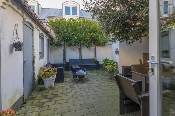 Photo 14 of Stationsstraat 2