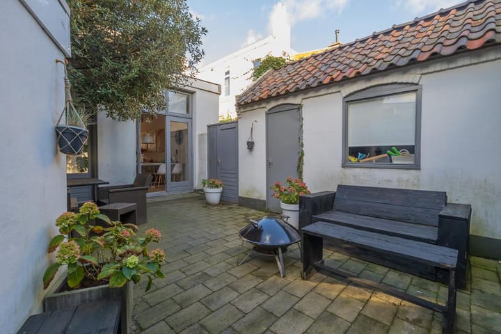 Photo 17 of Stationsstraat 2