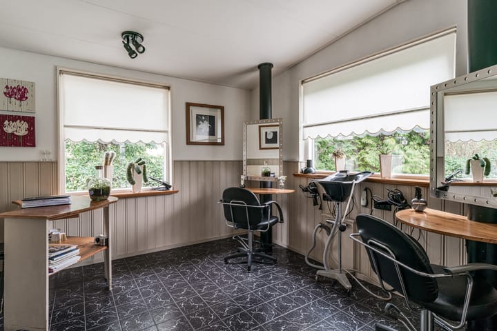 Photo 20 of Burgemeester de Bruinstraat 66