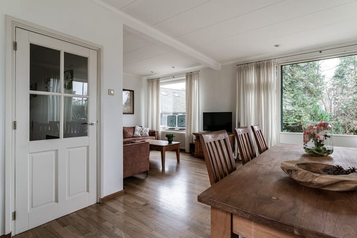 Photo 28 of Burgemeester de Bruinstraat 66