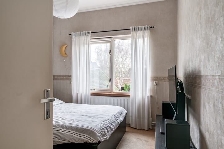 Photo 39 of Burgemeester de Bruinstraat 66