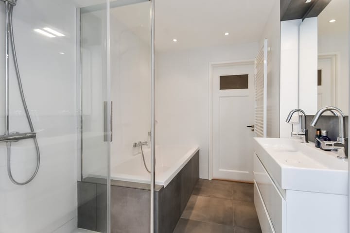 Foto 17 van Schoutenstraat 57