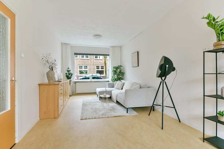 Photo 8 of Van Musschenbroekstraat 22