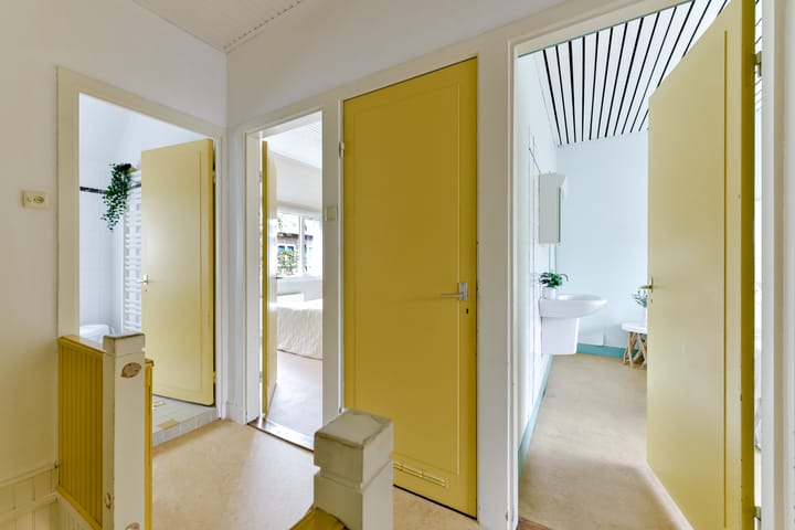 Photo 18 of Van Musschenbroekstraat 22