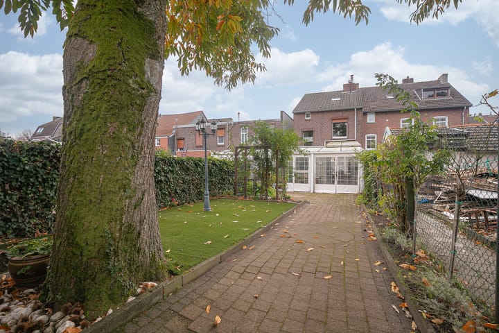 Photo 19 of Hereweg 110