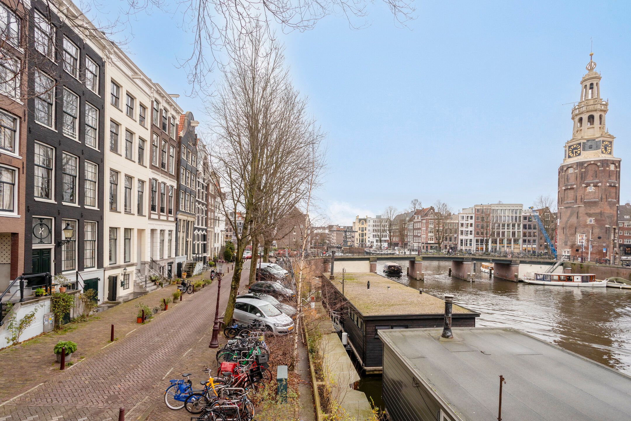 Photo 3 of Binnenkant 46-B