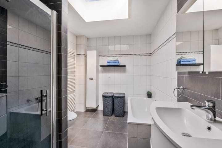 Photo 13 of Burgemeester Conraetzstraat 25-A