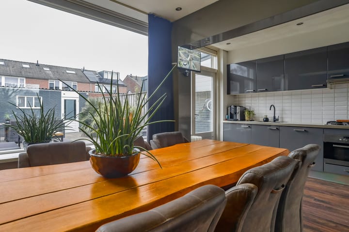 Foto 4 van Straussstraat 14