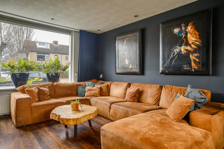 Foto 9 van Straussstraat 14