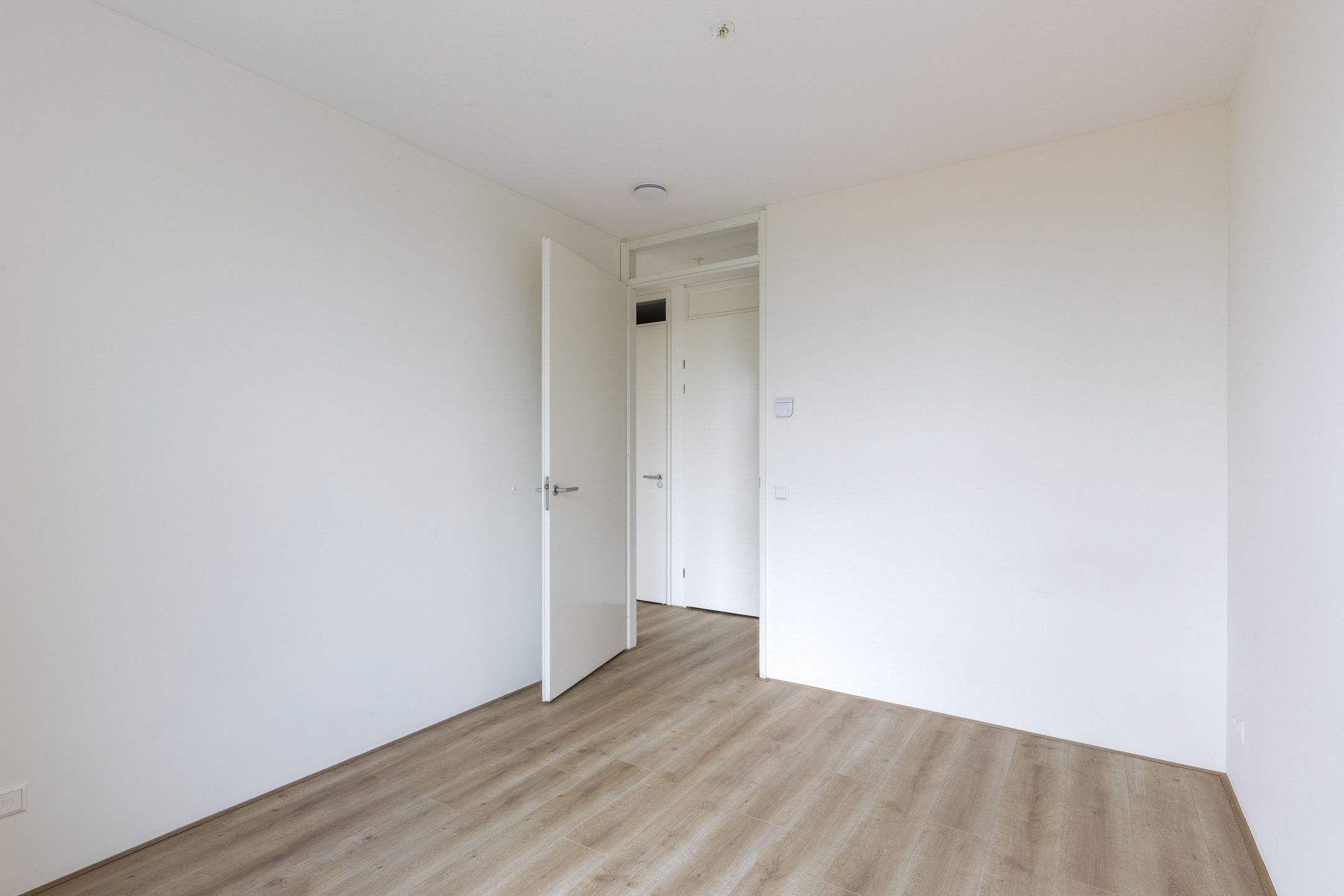 Photo 6 of Amerikaweg 74