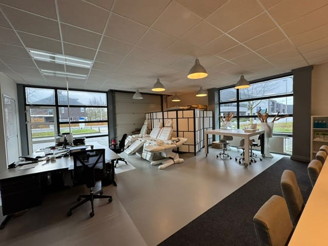 Bekijk foto 4 van De Standerd 1