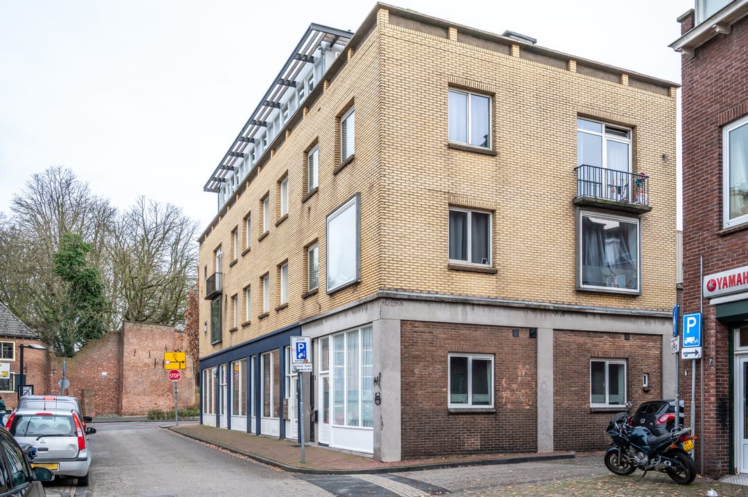 Foto 1 van Derde Walstraat 1