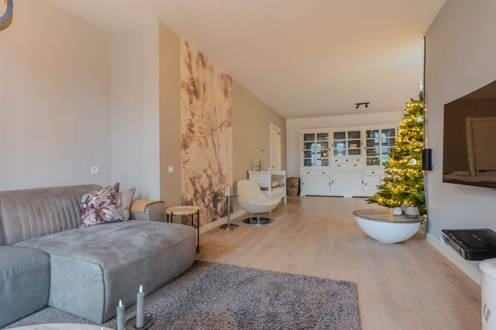 Photo 20 of Bovenburen 219