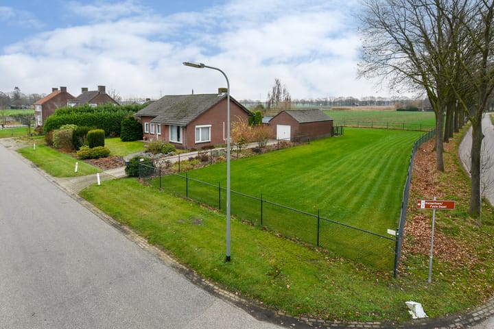 Foto 4 van Plattepeeldijk 6