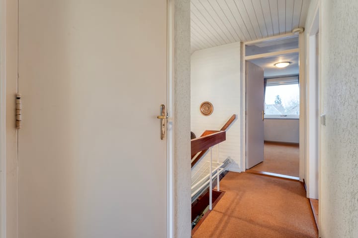 Photo 22 of Johanna van Burenstraat 34