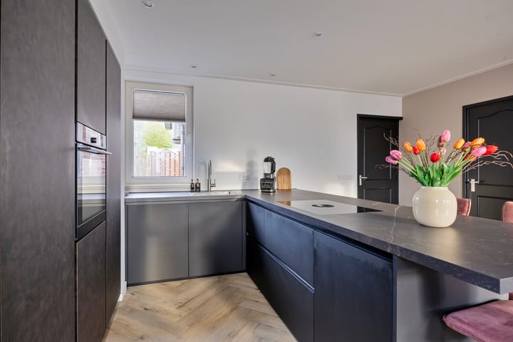 Foto 3 van De Hoeven 18