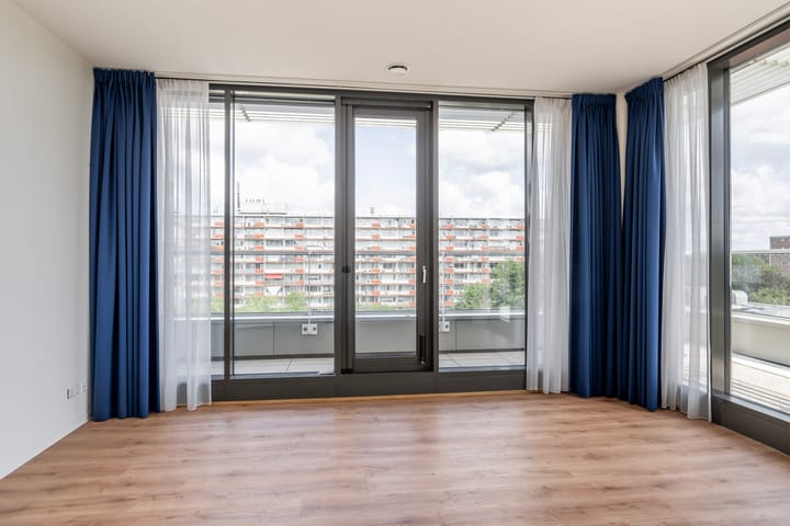 Foto 30 van Graaf Walramlaan 51