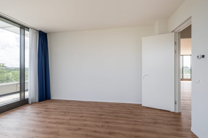 Foto 35 van Graaf Walramlaan 51