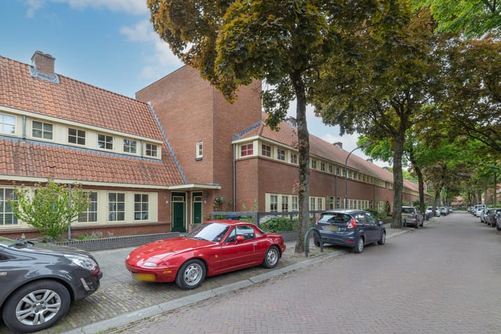 Photo 2 of Marconistraat 126