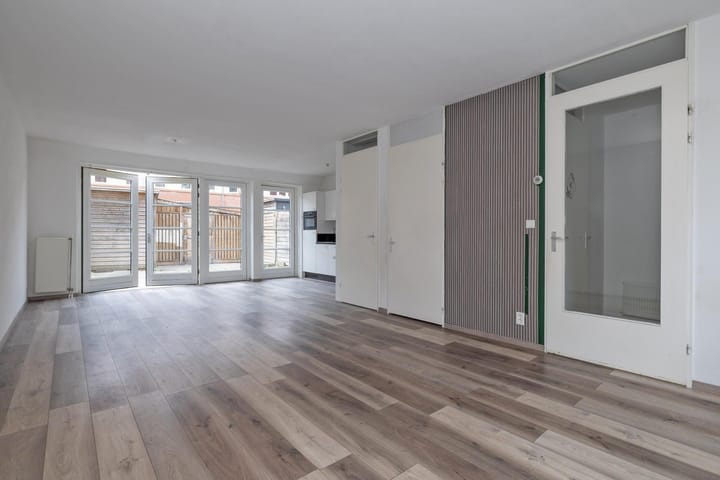 Photo 6 of Marconistraat 126