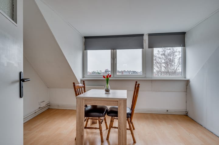 Photo 6 of Herungerstraat 176-A