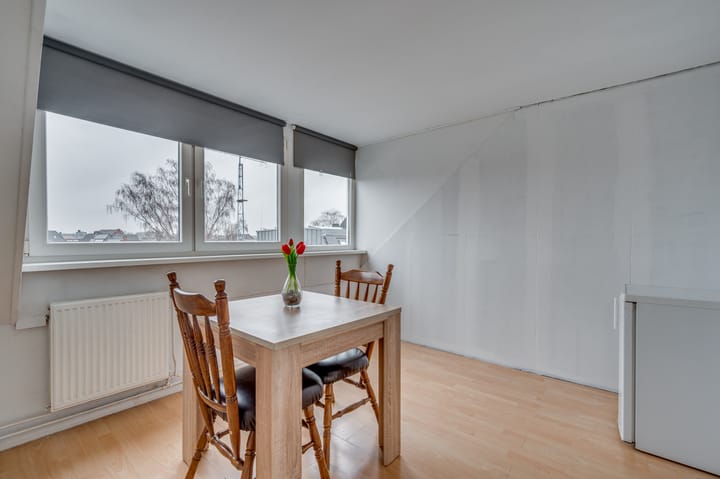 Photo 8 of Herungerstraat 176-A