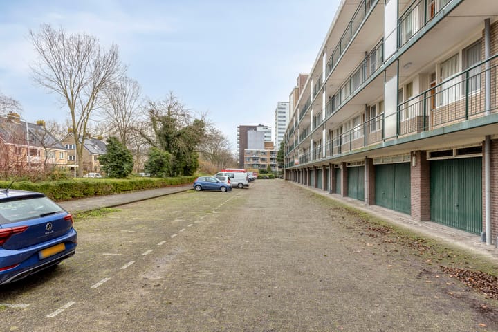 Photo 37 of Apollolaan 472