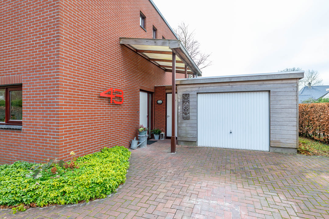 Photo 7 of Pastorietuin 43