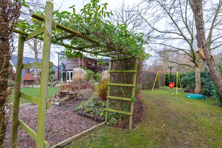 Foto 41 van Pastorietuin 43