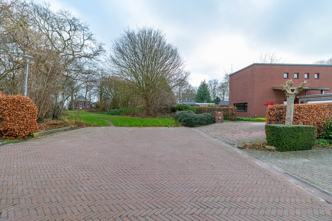 Photo 43 of Pastorietuin 43