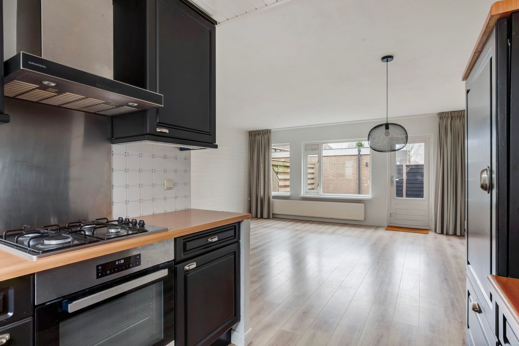 Foto 9 van Weidebloemenlaan 131