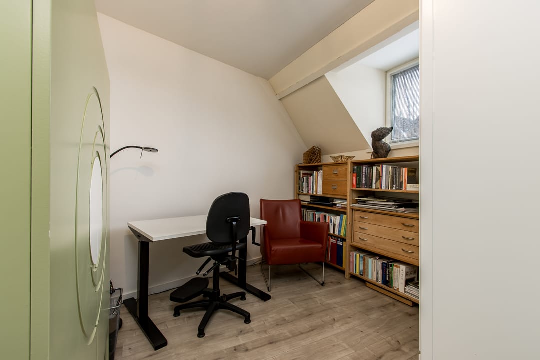 Photo 41 of Karstraat 34