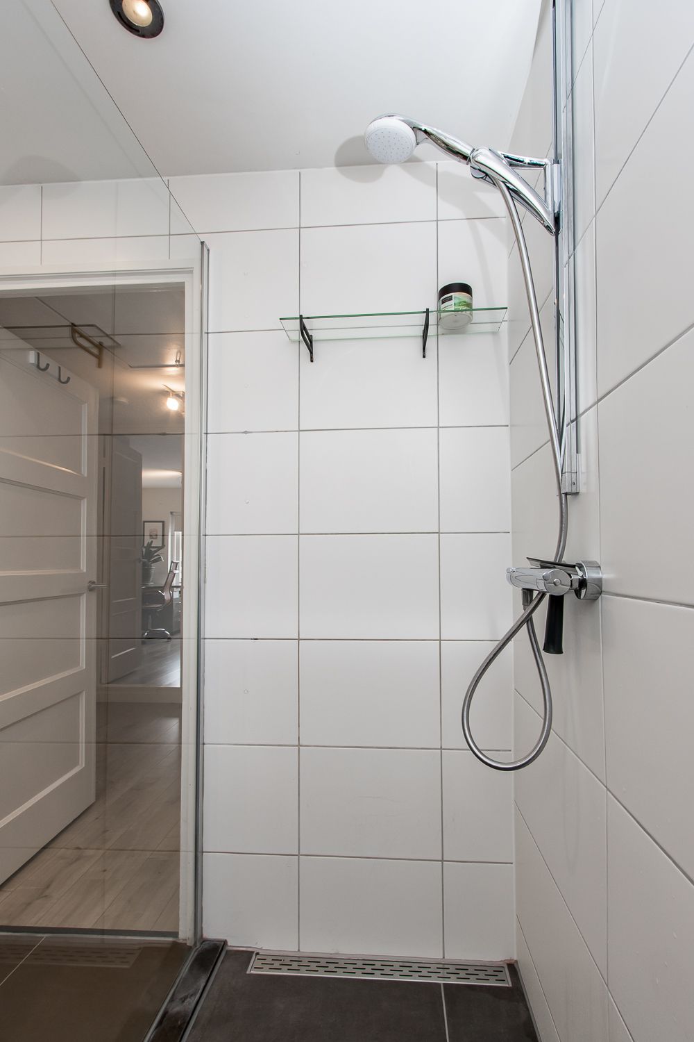 Photo 47 of Karstraat 34