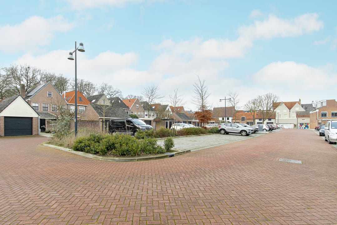 Photo 62 of Karstraat 34