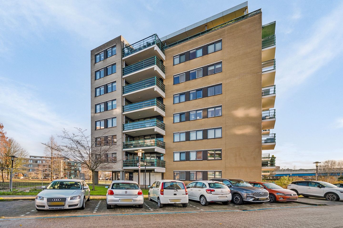 Photo 34 of Kerklaan 612