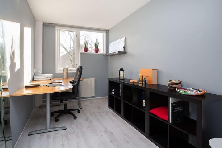 Photo 15 of Stikkerstraat 13