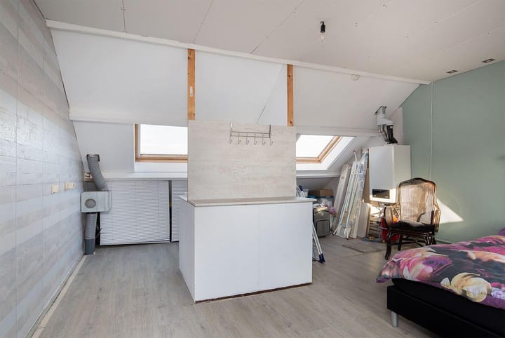 Photo 21 of Stikkerstraat 13