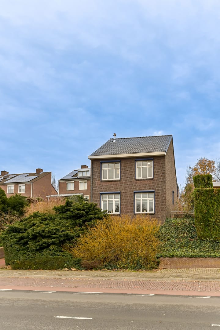 Foto 37 van Valkenburgerweg 83