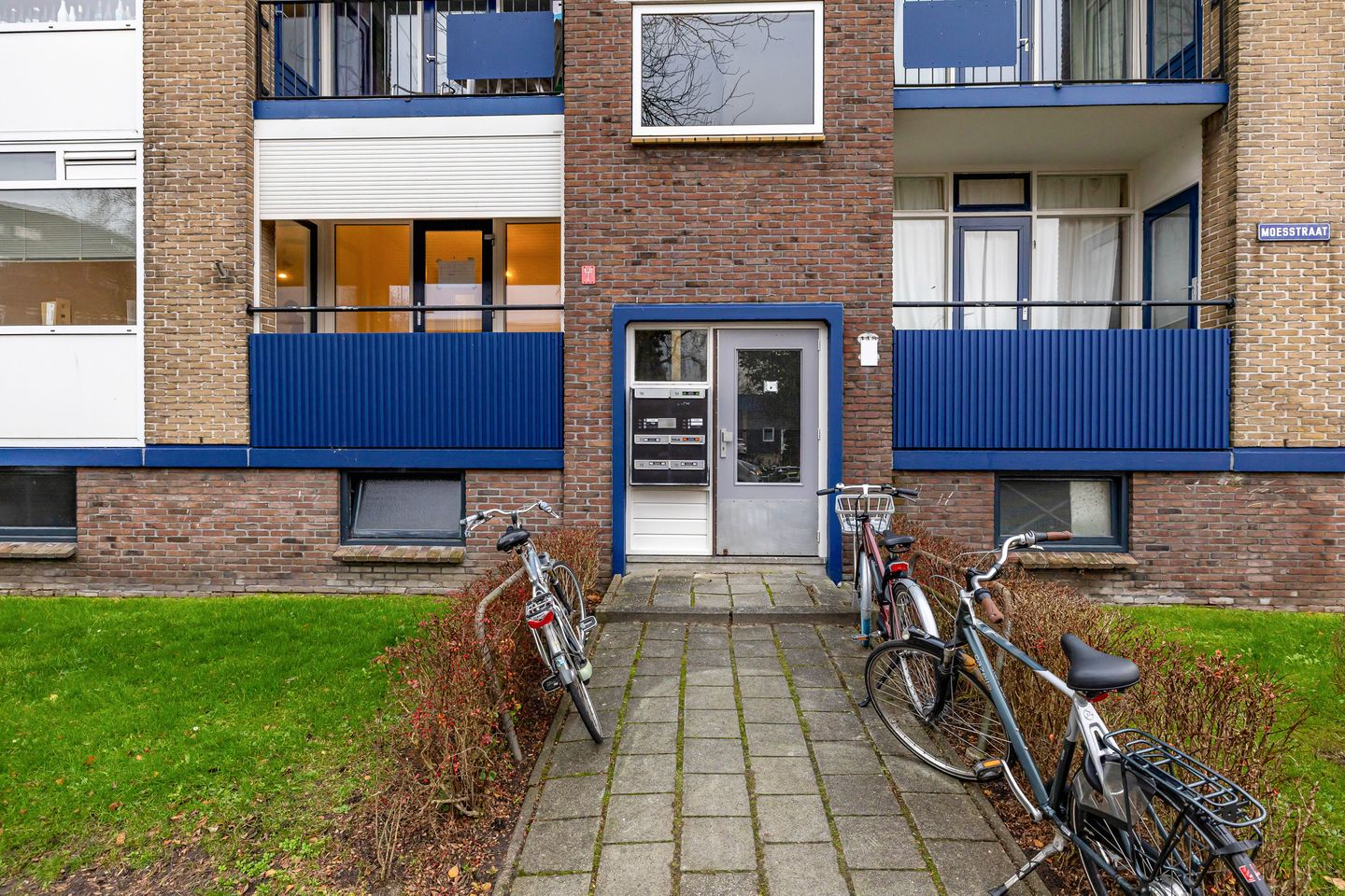 Photo 5 of Moesstraat 156