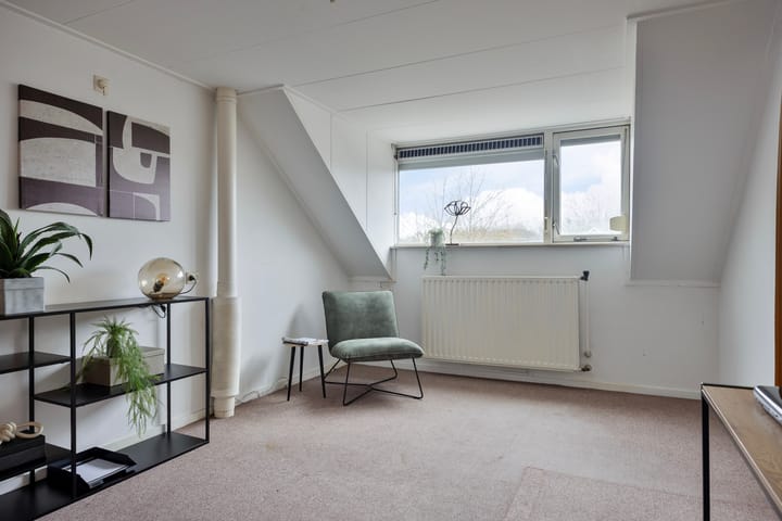 Foto 25 van Van Miereveltstraat 51