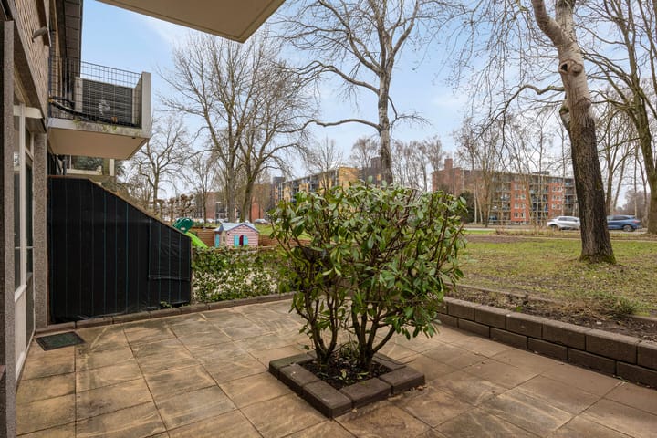 Foto 33 van Van Miereveltstraat 51