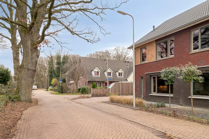 Foto 47 van Boerhofstraat 2-B