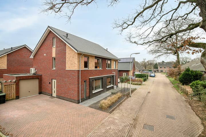 Foto 49 van Boerhofstraat 2-B