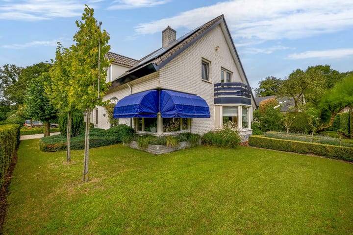 Foto 40 van Negen-novemberweg 27