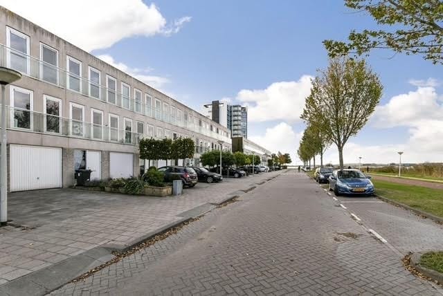 Foto 2 van Statietjalk 31